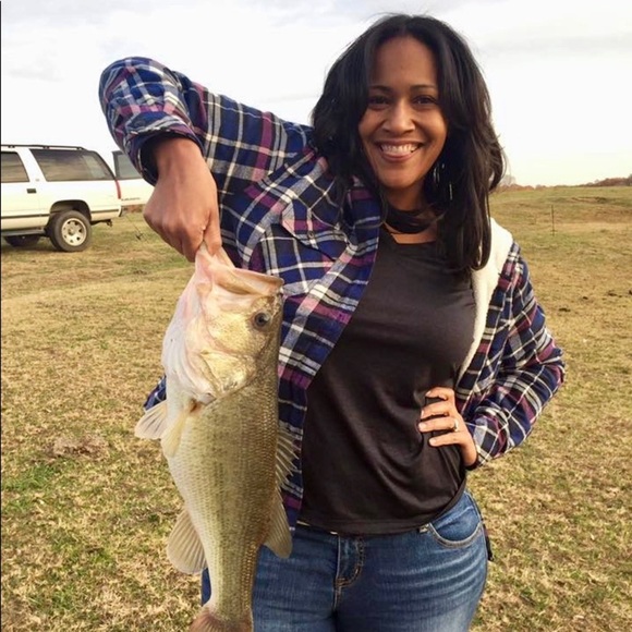 LOVE, EMBRACE & TREAT YOUR THICK 🥰 - Picture 4 of 9